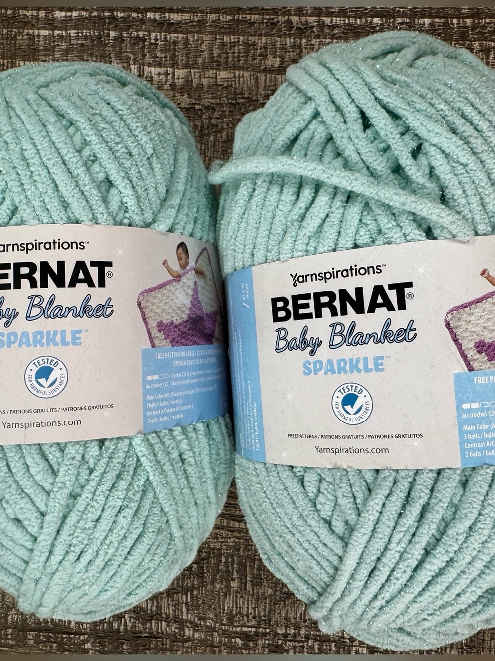 Bernat Baby Blanket Sparkle Yarn 2 Skeins - Seafoam Sparkle - Chunky